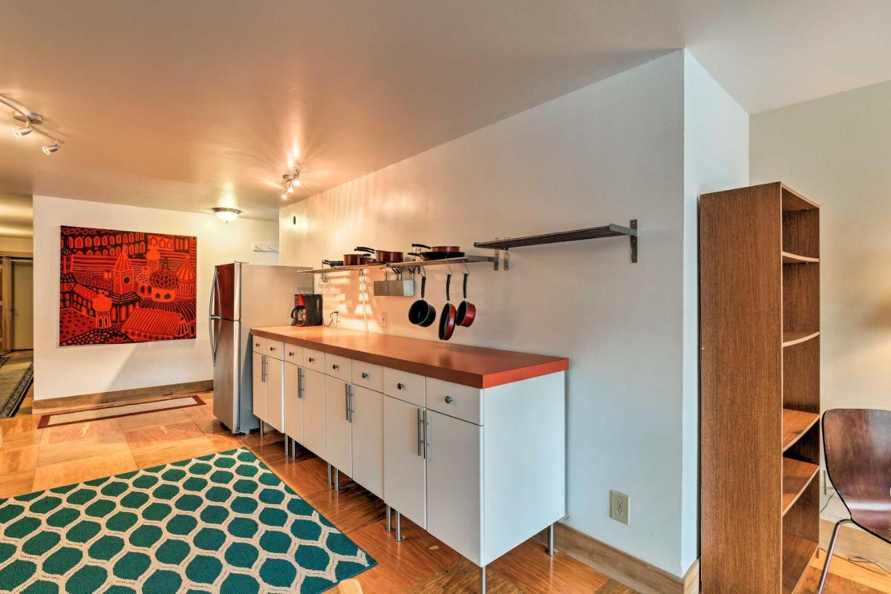 Central Anchorage Condo, Walk To Town And Coast! Kültér fotó